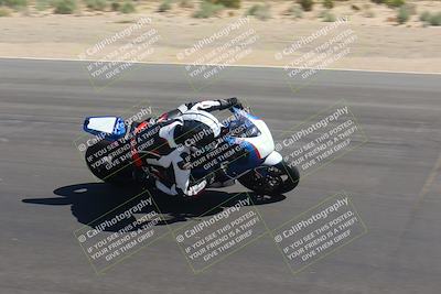 media/Oct-01-2023-SoCal Trackdays (Sun) [[4c570cc352]]/Turn 10 Inside (1250pm)/